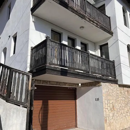 La Vista 1 *